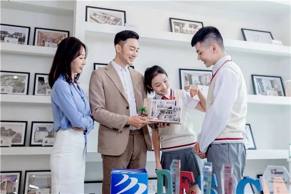 银川新华互联网科技学校,学计算机=写代码？计算机类专业主要学什么？